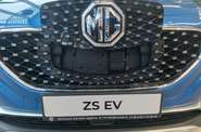 MG ZS EV LUX