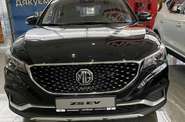 MG ZS EV LUX