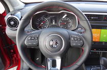 MG ZS EV COM