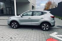 MG ZS EV COM