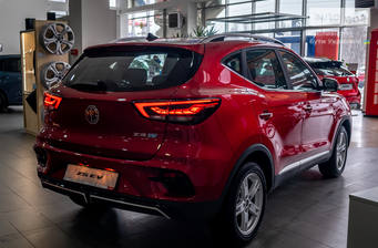 MG ZS EV 2023 LUX