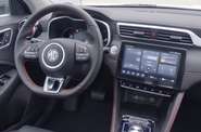 MG ZS EV LUX
