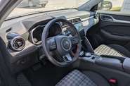MG ZS EV - фото 11