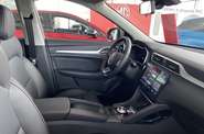 MG ZS EV LUX