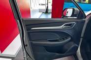 MG ZS EV LUX