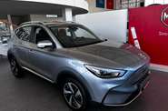 MG ZS EV LUX