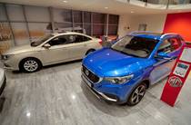 MG ZS STD