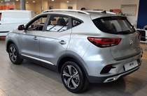 MG ZS COM