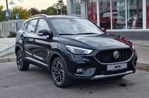 MG ZS LUX