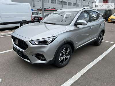 MG ZS 2023 COM