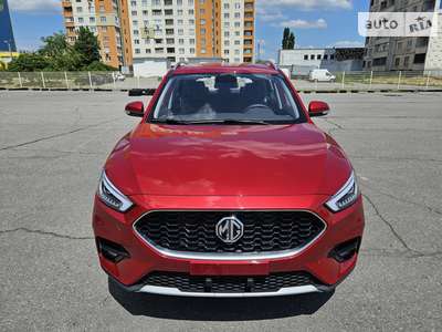 MG ZS 2023 COM