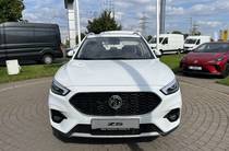 MG ZS LUX