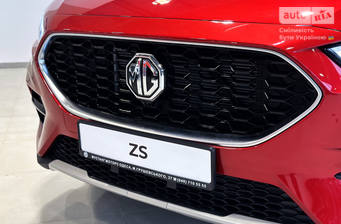 MG ZS 2023 COM