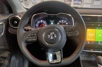 MG ZS COM