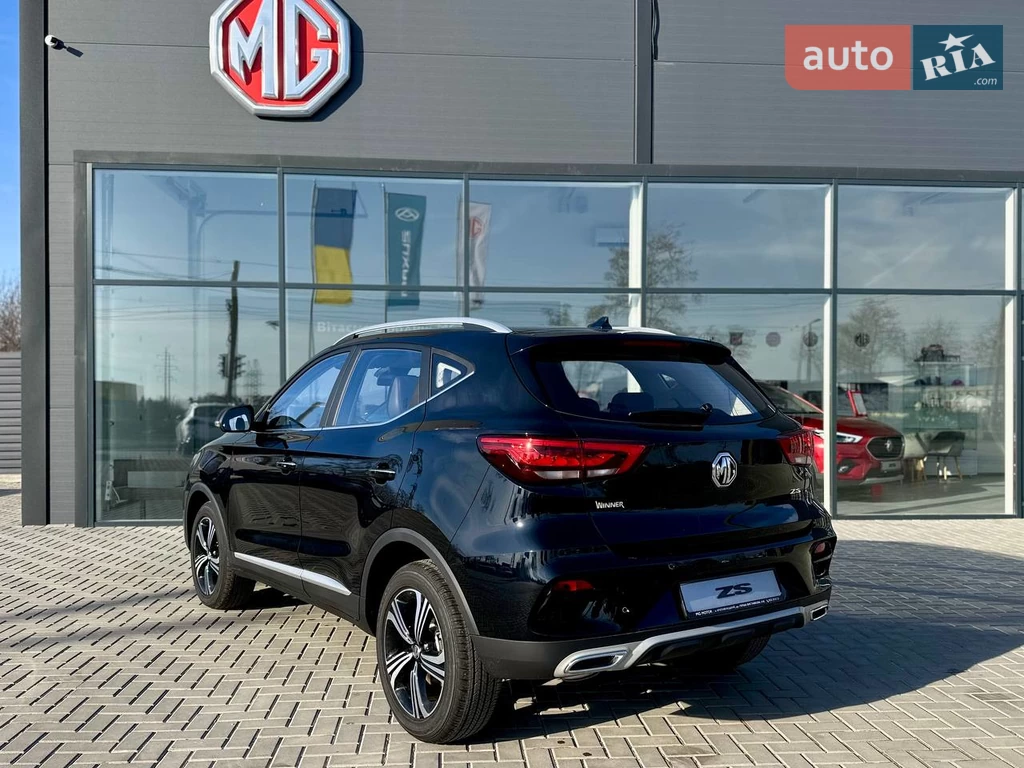 MG ZS COM