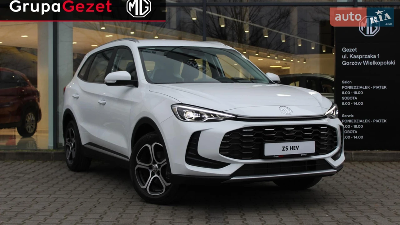 MG ZS LUX