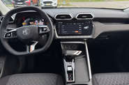 MG ZS LUX