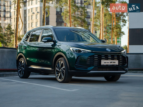 MG ZS 2025