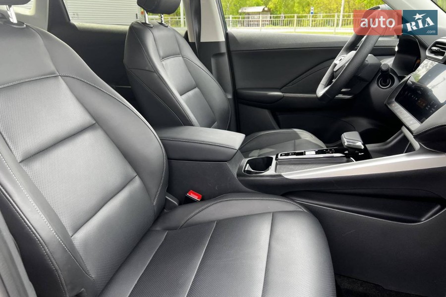 MG ZS - фото 29