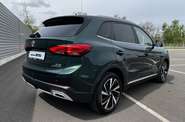 MG ZS LUX