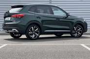 MG ZS LUX