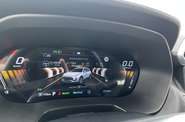 MG ZS LUX