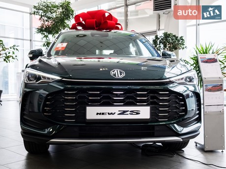 MG ZS 2025