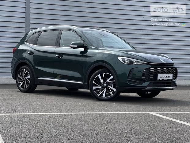 MG ZS 2025