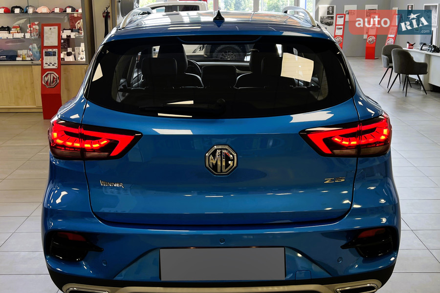 MG ZS - фото 6