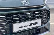 MG ZS LUX