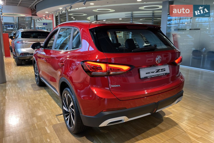 MG ZS - фото 7