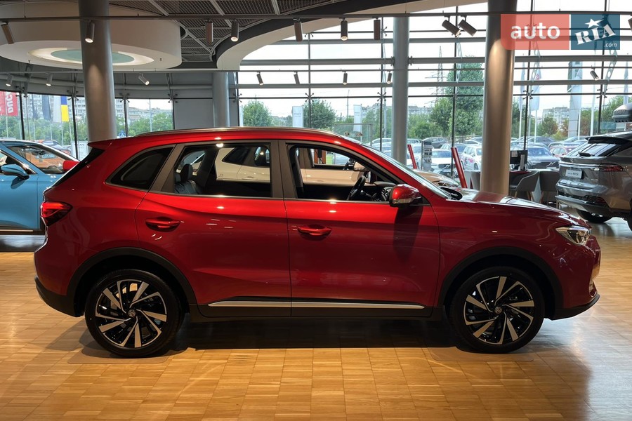MG ZS - фото 4