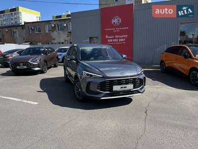 MG ZS 2025 STD