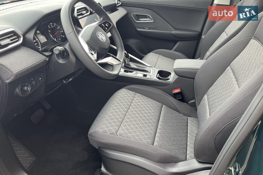 MG ZS - фото 7