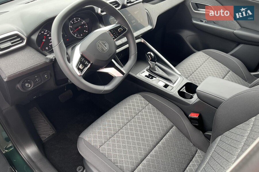 MG ZS - фото 9