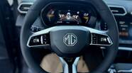 MG ZS LUX