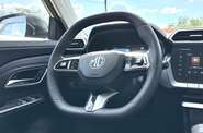 MG ZS LUX