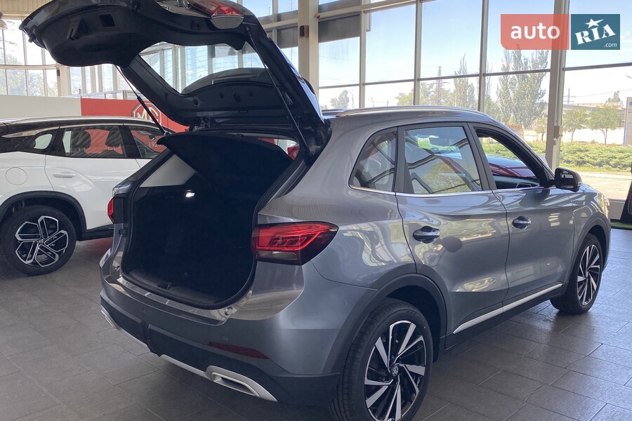 MG ZS - фото 10