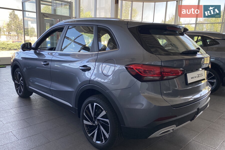 MG ZS - фото 6