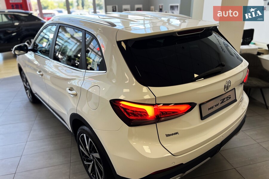 MG ZS - фото 10
