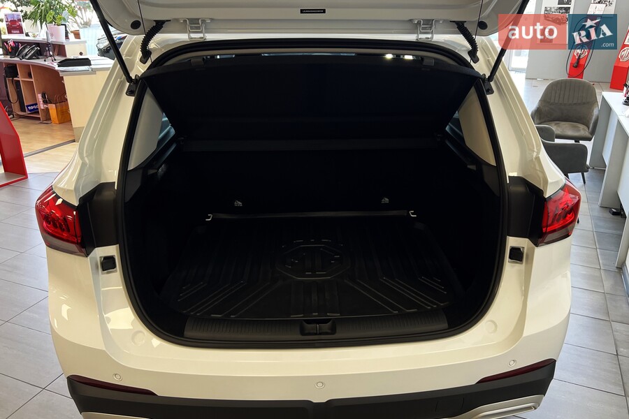 MG ZS - фото 12