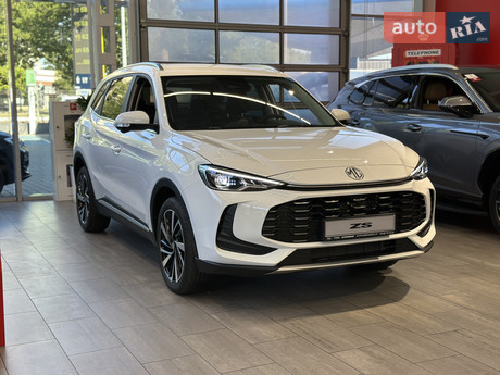 MG ZS 2025