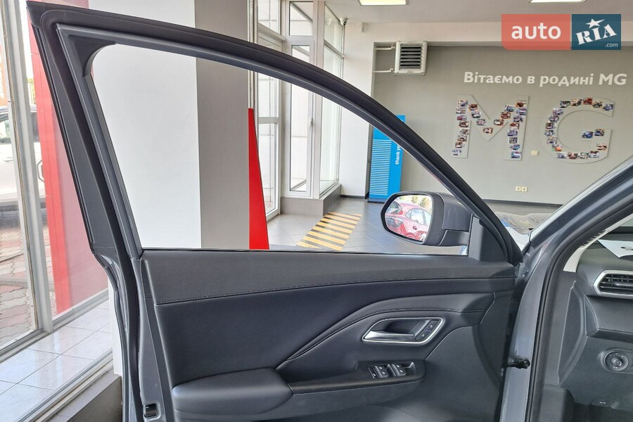 MG ZS - фото 9