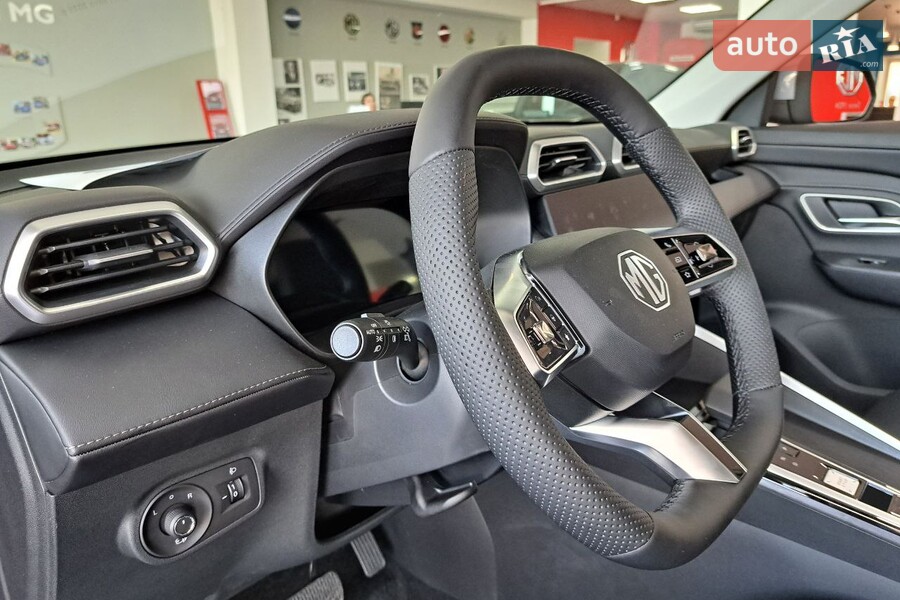 MG ZS - фото 15