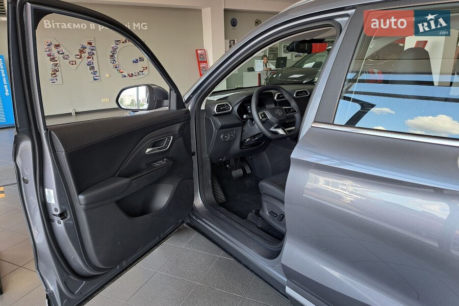 MG ZS - фото 8