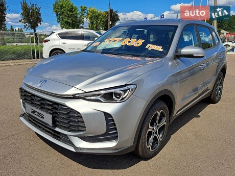 MG ZS 2025