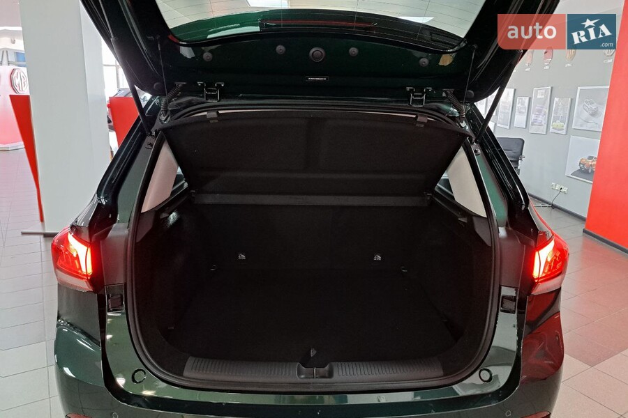 MG ZS - фото 18