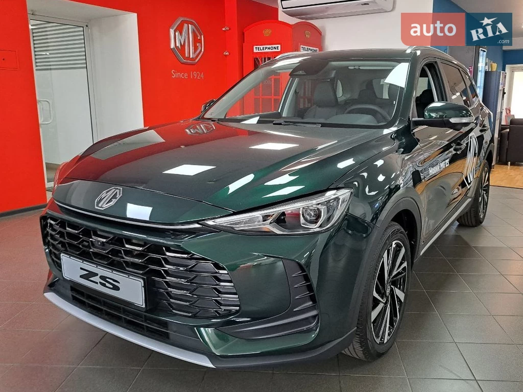 MG ZS LUX