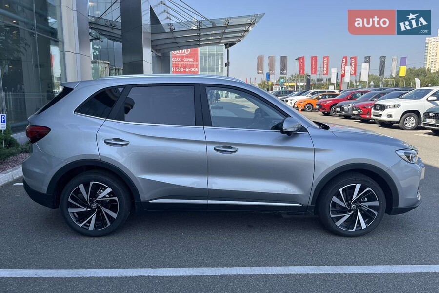 MG ZS - фото 4