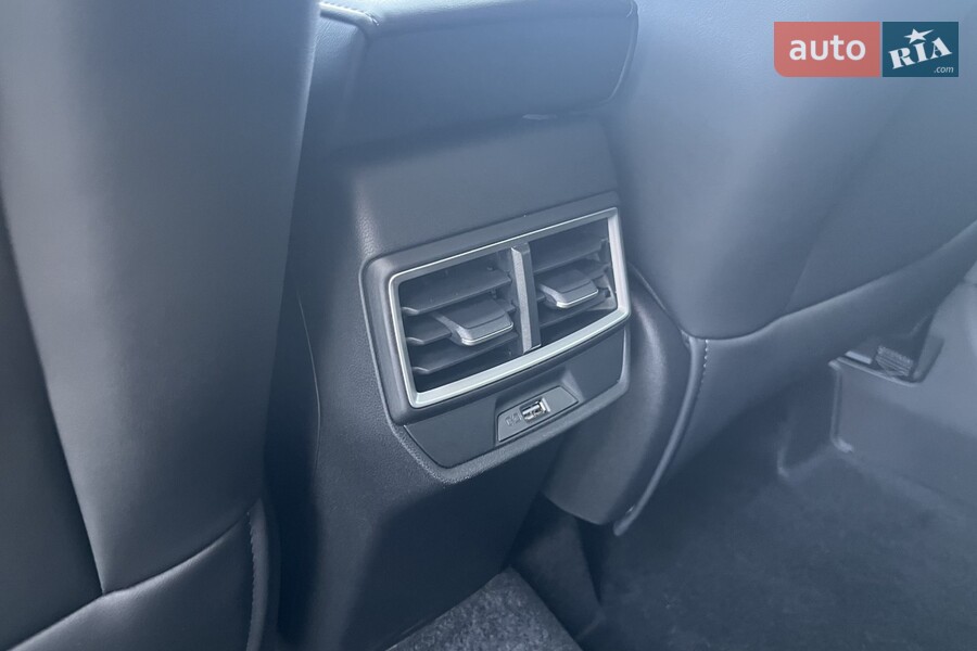 MG ZS - фото 20